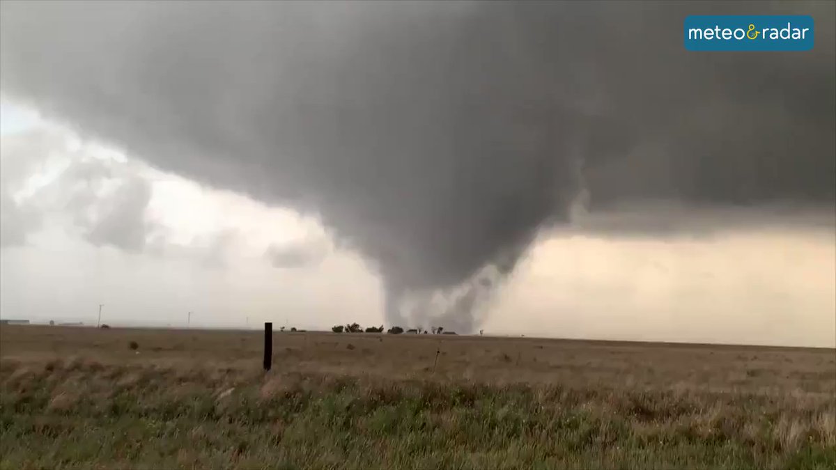 Tornado earlier east of Dora New Mexico occluding. Dora New Mexico ...